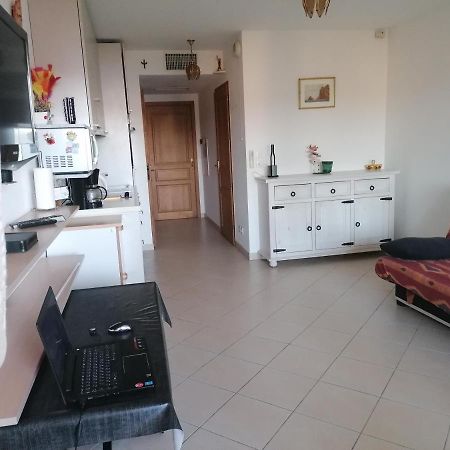 Appartement Residence Les Eucalyptus LʼÎle-Rousse Zewnętrze zdjęcie