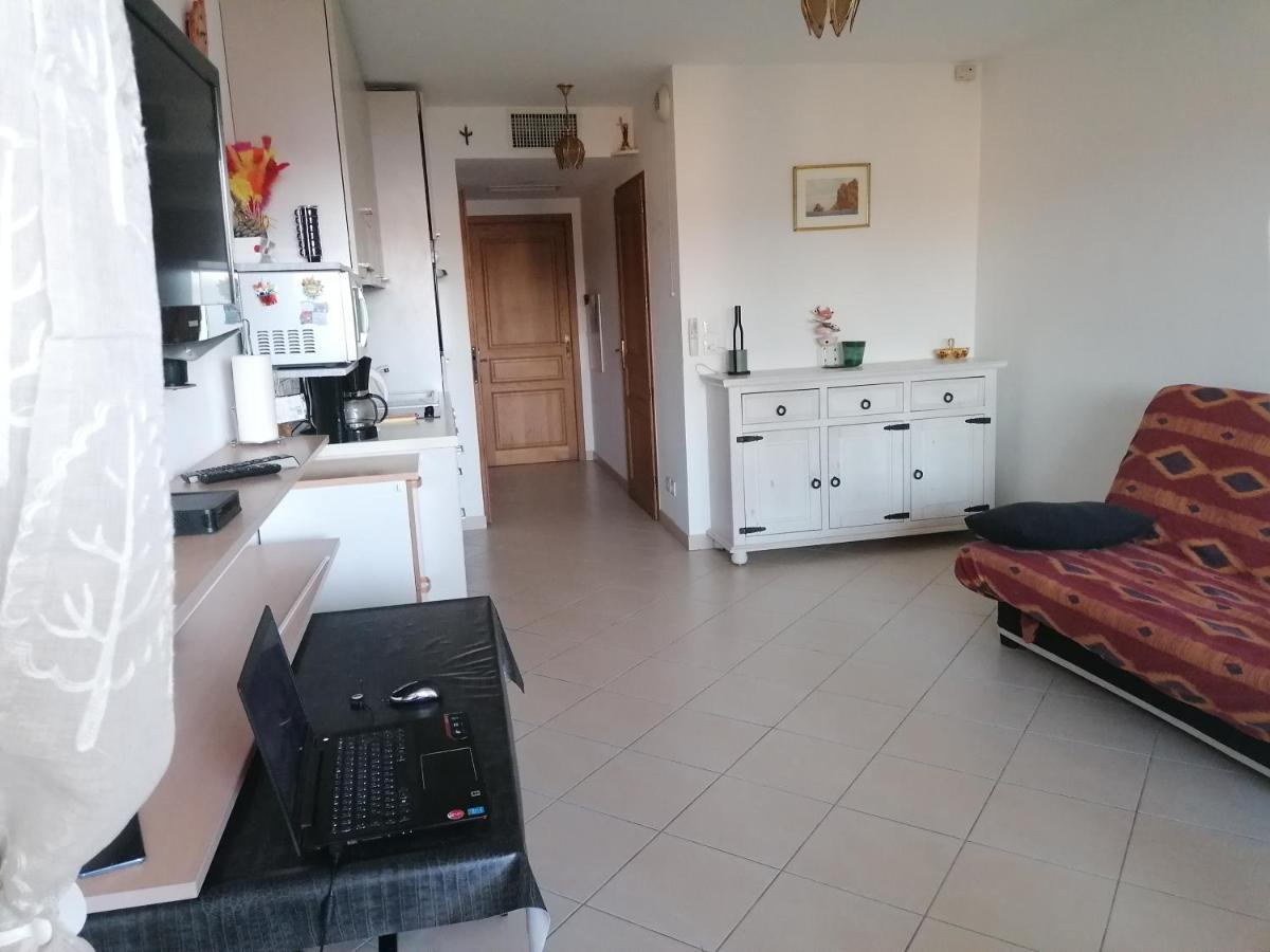 Appartement Residence Les Eucalyptus LʼÎle-Rousse Zewnętrze zdjęcie