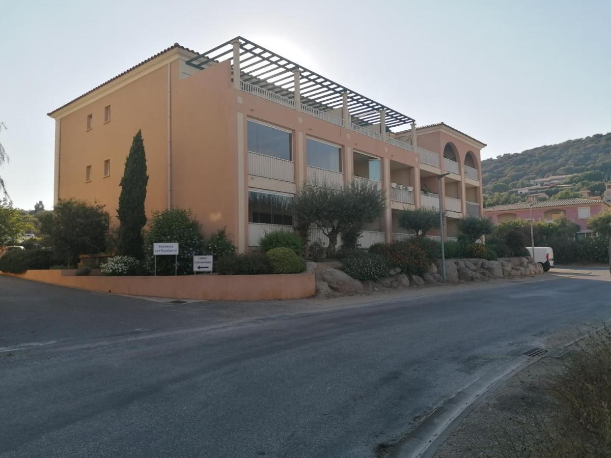Appartement Residence Les Eucalyptus LʼÎle-Rousse Zewnętrze zdjęcie