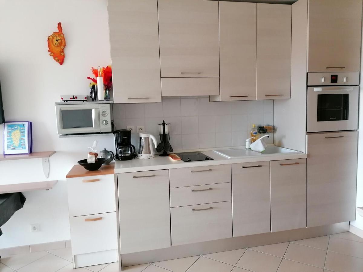 Appartement Residence Les Eucalyptus LʼÎle-Rousse Zewnętrze zdjęcie